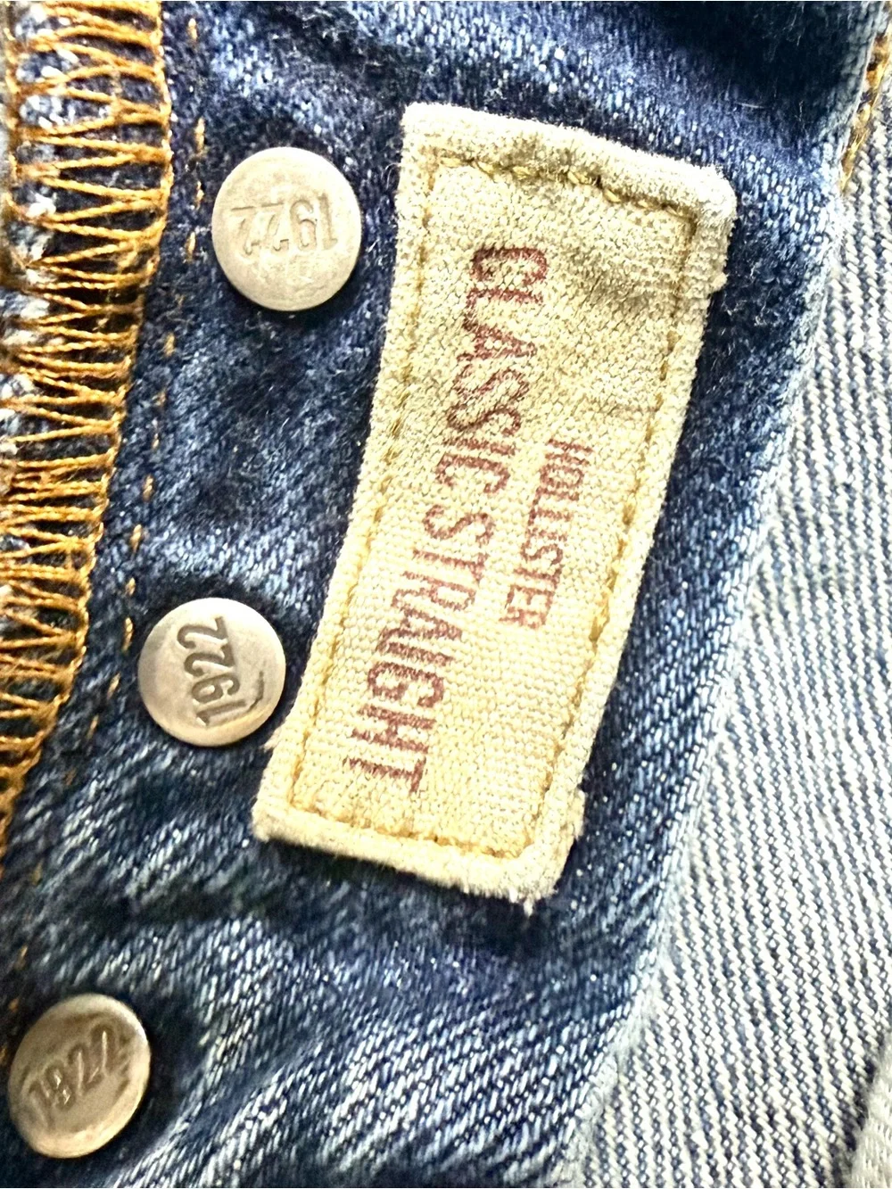 Hollister Distressed Straight Jeans in Faded Blue